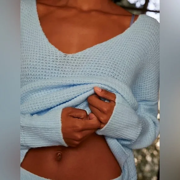 Free People C.O.Z.Y Soft Knit Pullover Lounge Top Oversized NEW Medium/Large - Picture 7 of 7